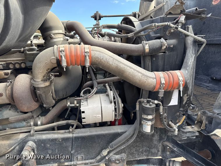 image for item DY8379 1994 Volvo WB flatbed truck