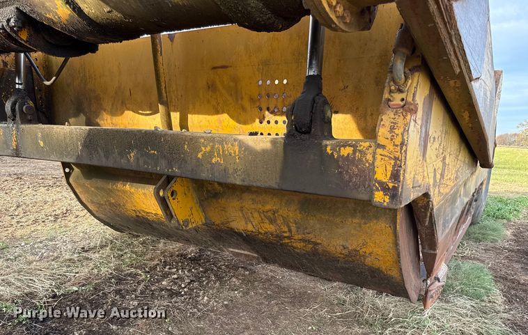 image for item DY8380 Caterpillar 631C conventional scraper 