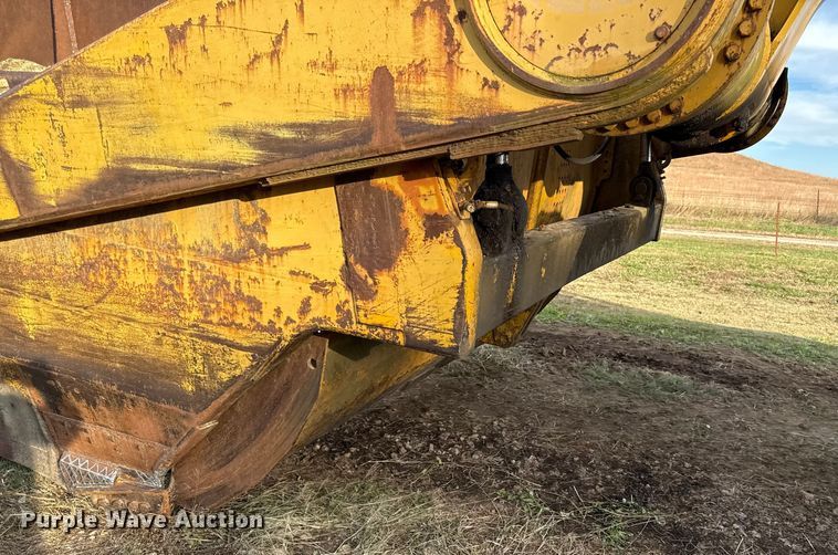 image for item DY8380 Caterpillar 631C conventional scraper 