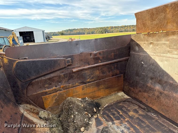 image for item DY8380 Caterpillar 631C conventional scraper 