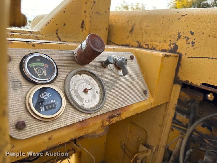 image for item DY8380 Caterpillar 631C conventional scraper 