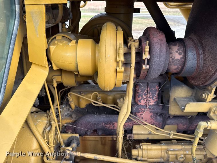 image for item DY8381 1985 Caterpillar D7G dozer