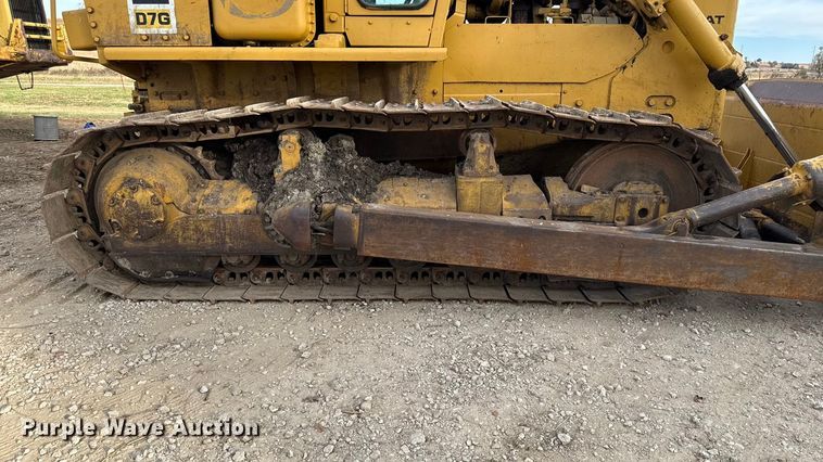 image for item DY8381 1985 Caterpillar D7G dozer