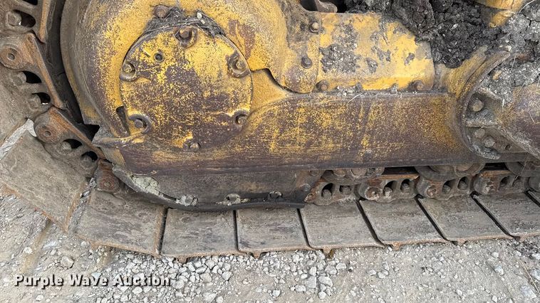 image for item DY8381 1985 Caterpillar D7G dozer