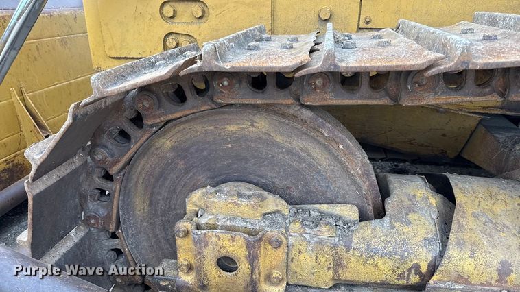 image for item DY8381 1985 Caterpillar D7G dozer