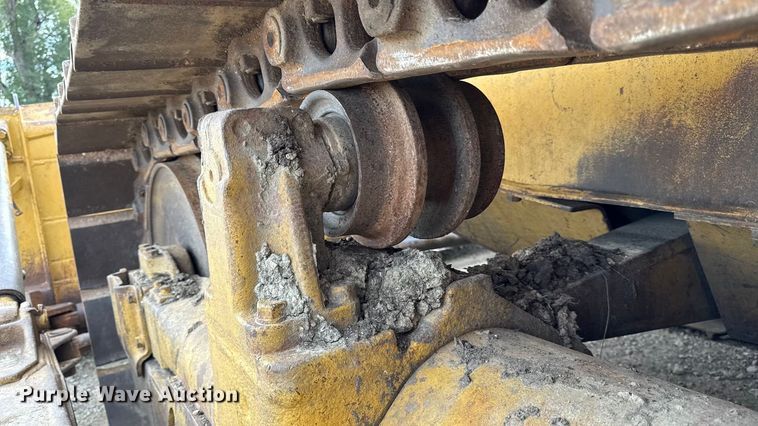 image for item DY8381 1985 Caterpillar D7G dozer