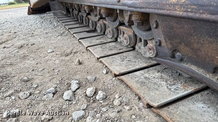 image for item DY8381 1985 Caterpillar D7G dozer