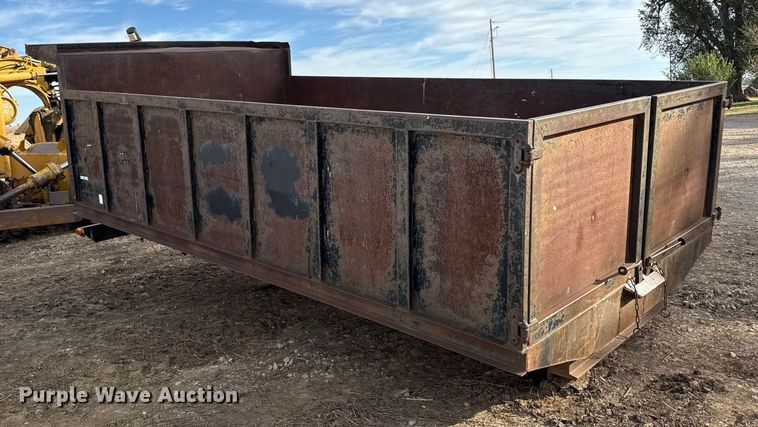 image for item DY8384 Scissor lift dump bed