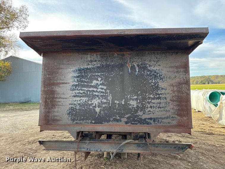 image for item DY8384 Scissor lift dump bed