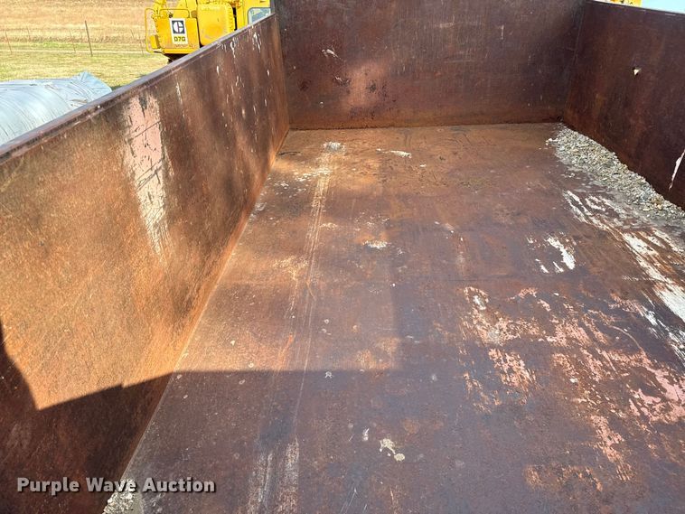 image for item DY8384 Scissor lift dump bed