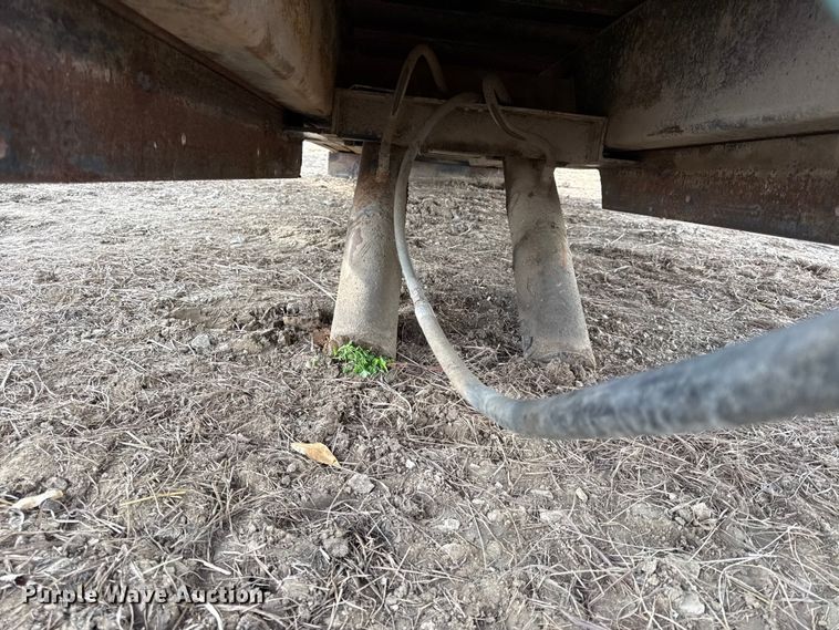 image for item DY8384 Scissor lift dump bed