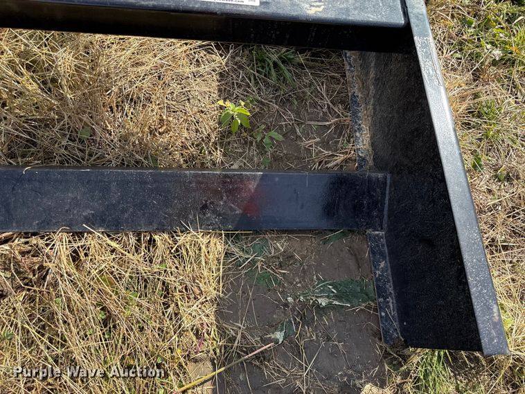 image for item DY8386 Gravel leveler skid steer land leveler