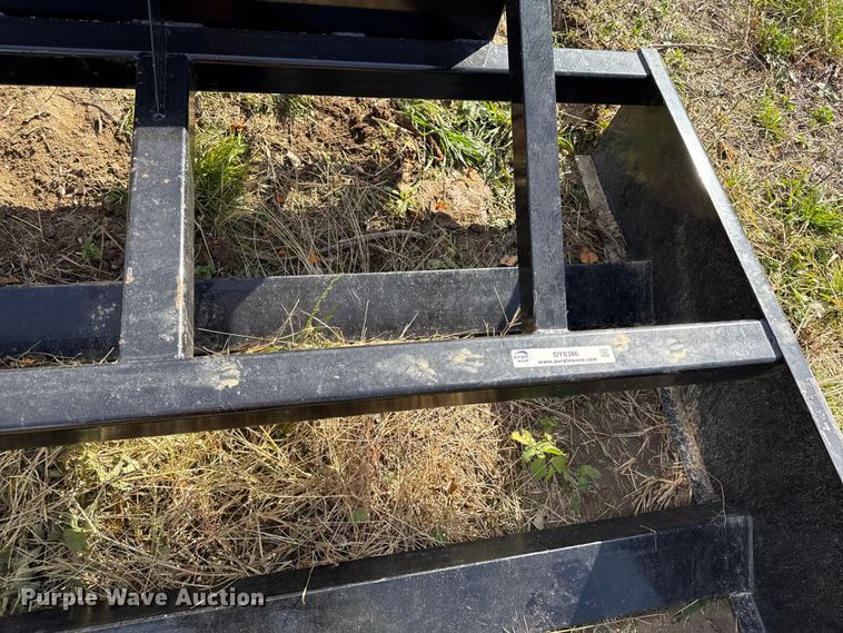 image for item DY8386 Gravel leveler skid steer land leveler