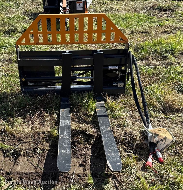 image for item DY8391 2025 Wolverine PFA-11-3300G skid steer forks