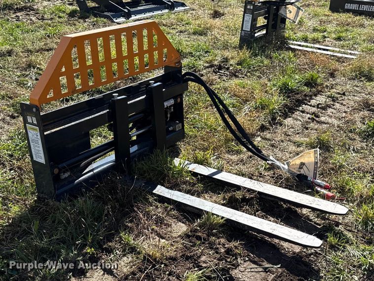 image for item DY8391 2025 Wolverine PFA-11-3300G skid steer forks