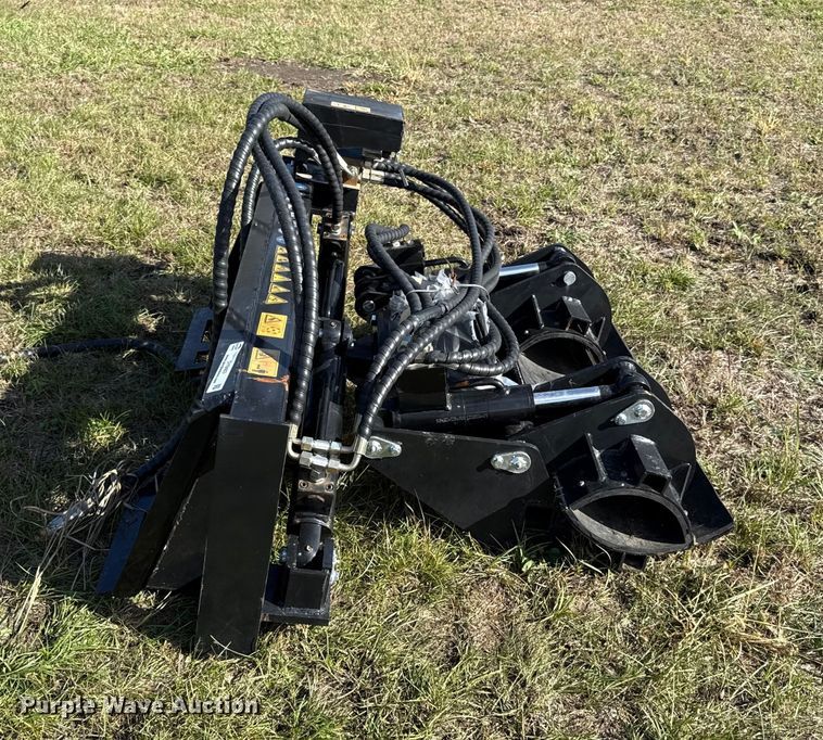 image for item DY8403 Pole grapple skid steer pole clamp