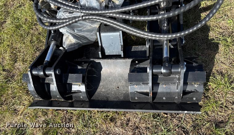 image for item DY8403 Pole grapple skid steer pole clamp