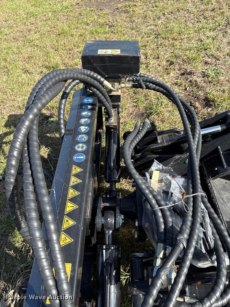 image for item DY8403 Pole grapple skid steer pole clamp