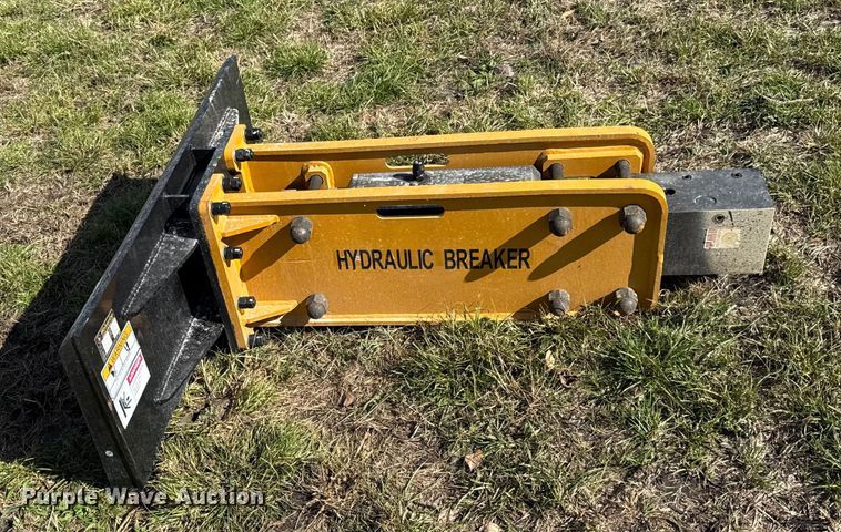 image for item DY8413 2025 Wolverine CB-11-750F skid steer breaker