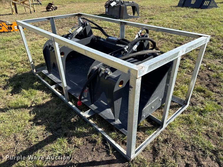 image for item DY8418 2025 LandHonor SGB-11-72W skid steer grapple bucket