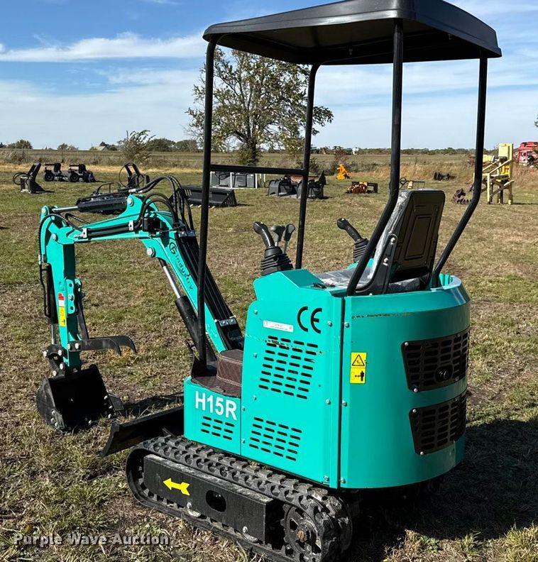 image for item DY8427 2025 CFG Industrial H15R mini excavator