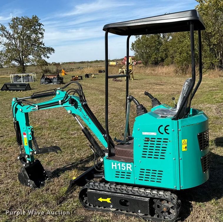 image for item DY8427 2025 CFG Industrial H15R mini excavator