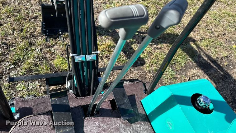 image for item DY8427 2025 CFG Industrial H15R mini excavator