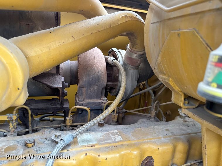 image for item EA1980 2000 Caterpillar 140H motor grader