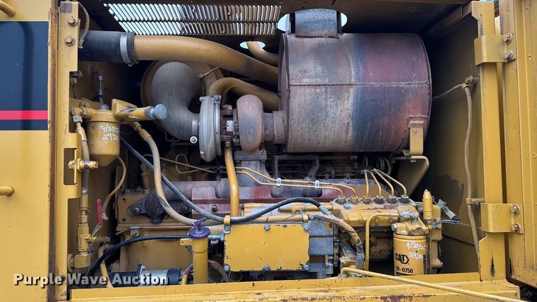 image for item EA1980 2000 Caterpillar 140H motor grader