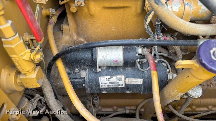 image for item EA1980 2000 Caterpillar 140H motor grader