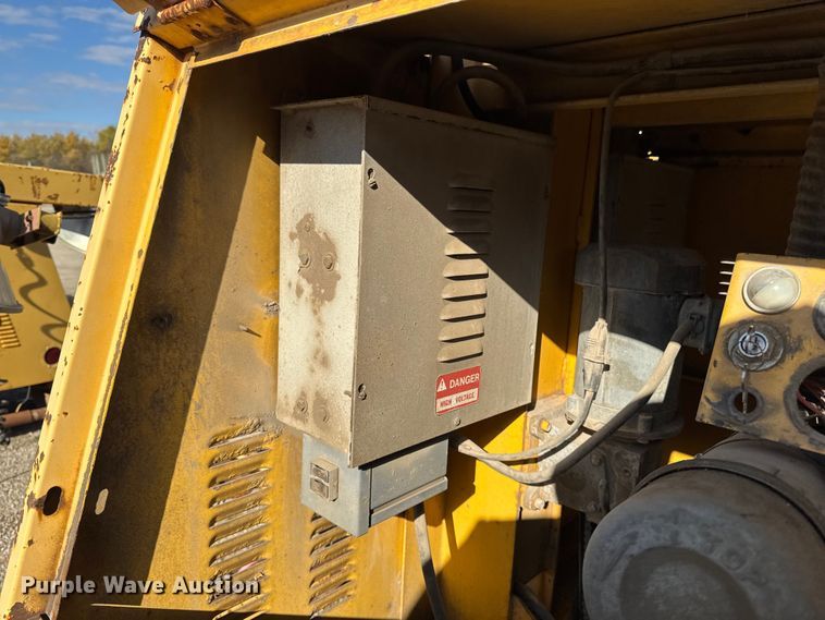 image for item EA1991 Allmand ML111CEM light plant