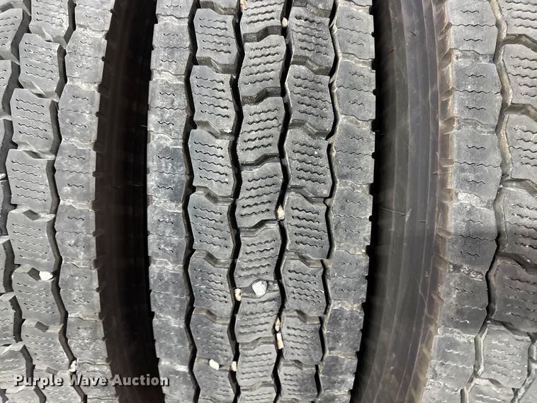 image for item EA1993 (16) Bridgestone M760 11R24.5 tires and wheels