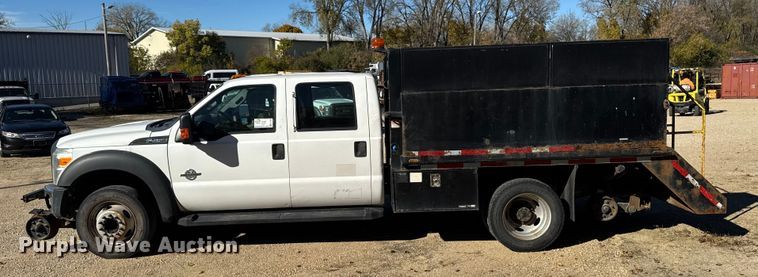 image for item EA1994 2013 Ford F450 flatbed truck