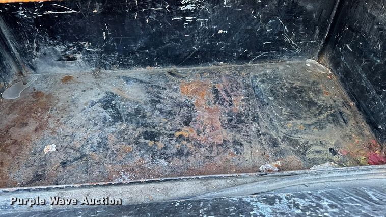 image for item EA1994 2013 Ford F450 flatbed truck