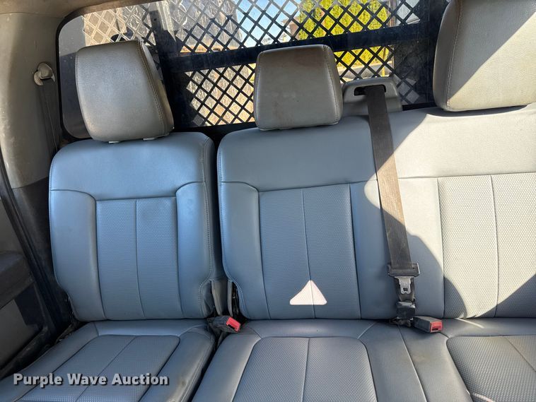 image for item EA1994 2013 Ford F450 flatbed truck