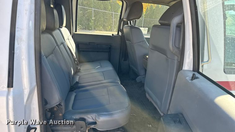 image for item EA1994 2013 Ford F450 flatbed truck