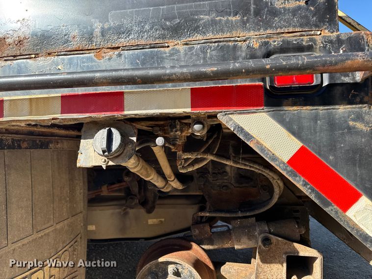 image for item EA1995 2015 Ford F450 flatbed truck