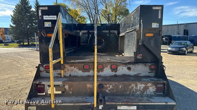 image for item EA1995 2015 Ford F450 flatbed truck