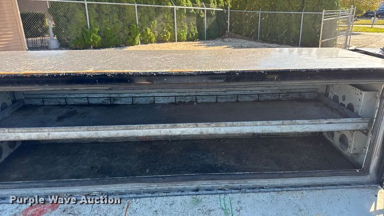 image for item EA1995 2015 Ford F450 flatbed truck