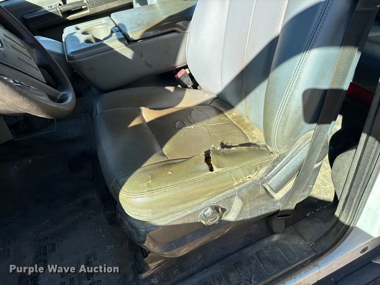 image for item EA1995 2015 Ford F450 flatbed truck