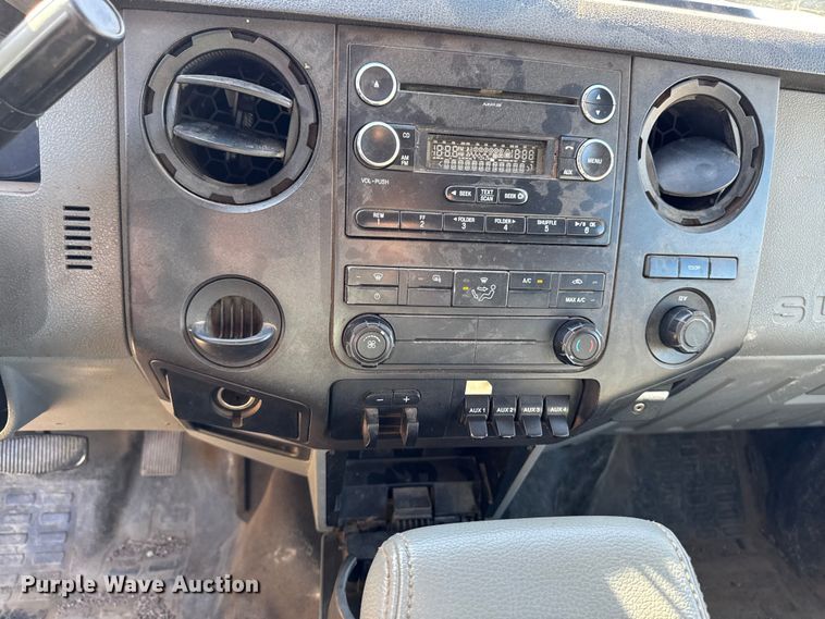 image for item EA1995 2015 Ford F450 flatbed truck