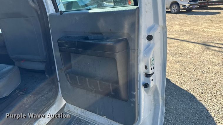 image for item EA1995 2015 Ford F450 flatbed truck