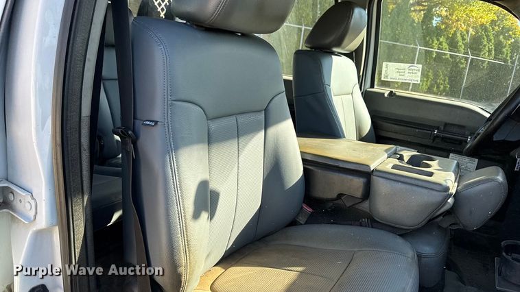 image for item EA1995 2015 Ford F450 flatbed truck