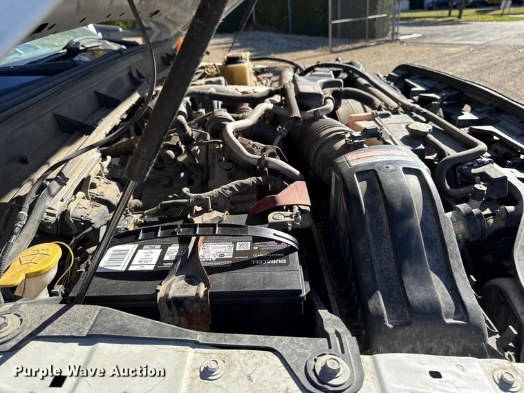 image for item EA1995 2015 Ford F450 flatbed truck