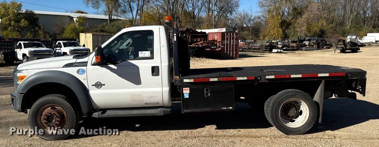 image for item EA1997 2015 Ford F550 flatbed truck