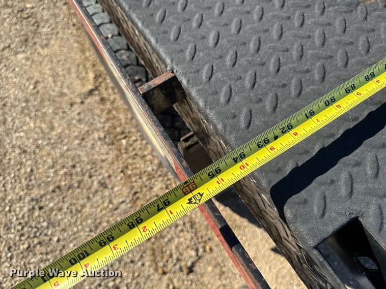 image for item EA1997 2015 Ford F550 flatbed truck