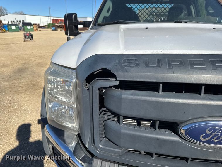 image for item EA1997 2015 Ford F550 flatbed truck