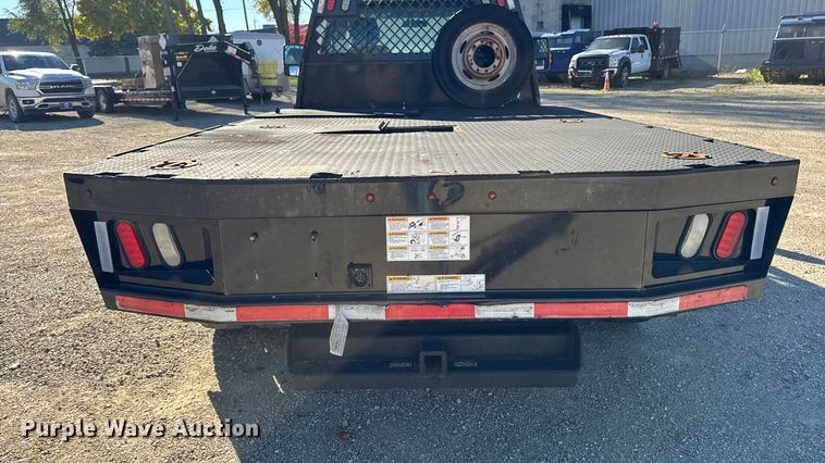 image for item EA1997 2015 Ford F550 flatbed truck
