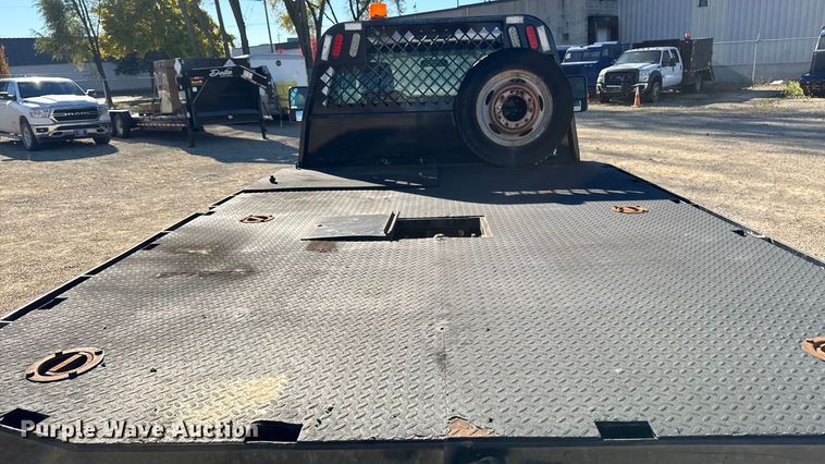 image for item EA1997 2015 Ford F550 flatbed truck