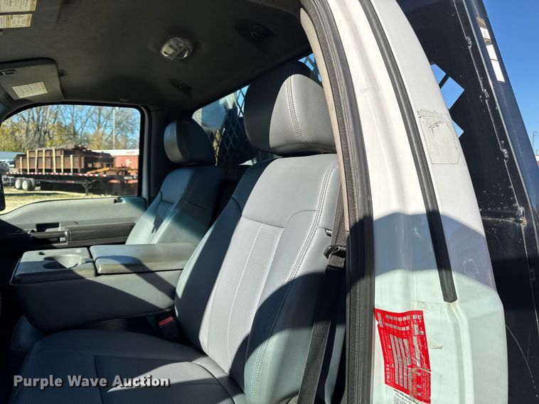 image for item EA1997 2015 Ford F550 flatbed truck